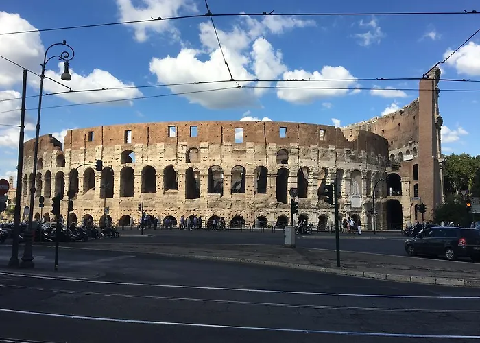 Daire Delightful 100 Meters From The Colosseum *